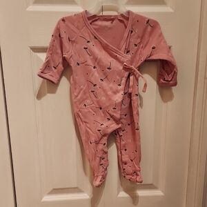 5/20 $ 🌸 Pink Baby One Piece